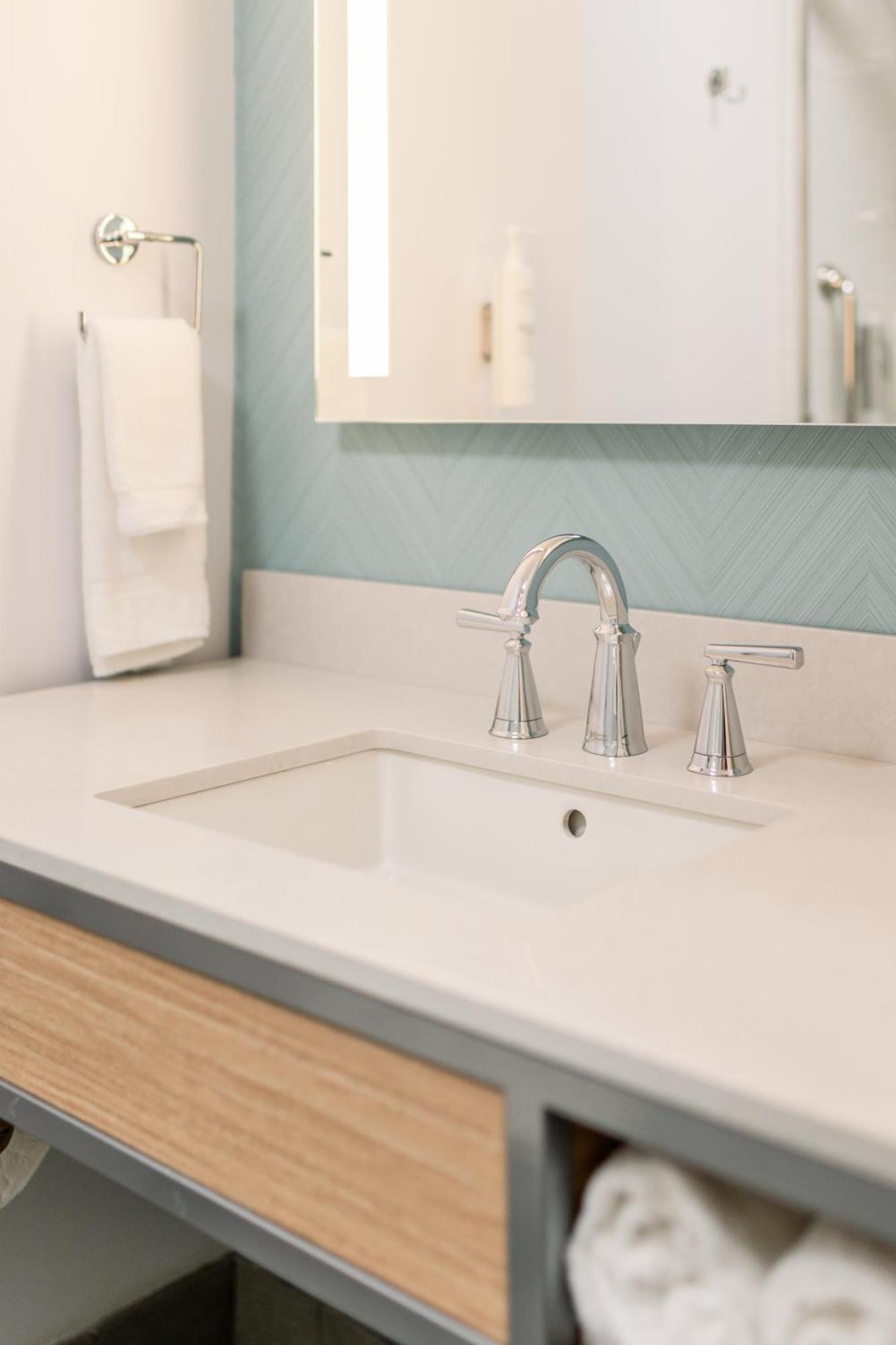 Hilton Garden Inn Outer Banks/Kitty Hawk Kamer foto
